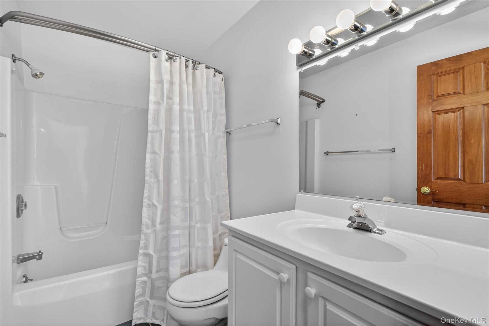 204 Brola Road Middletown, NY 10940 - Photo 31 of 50