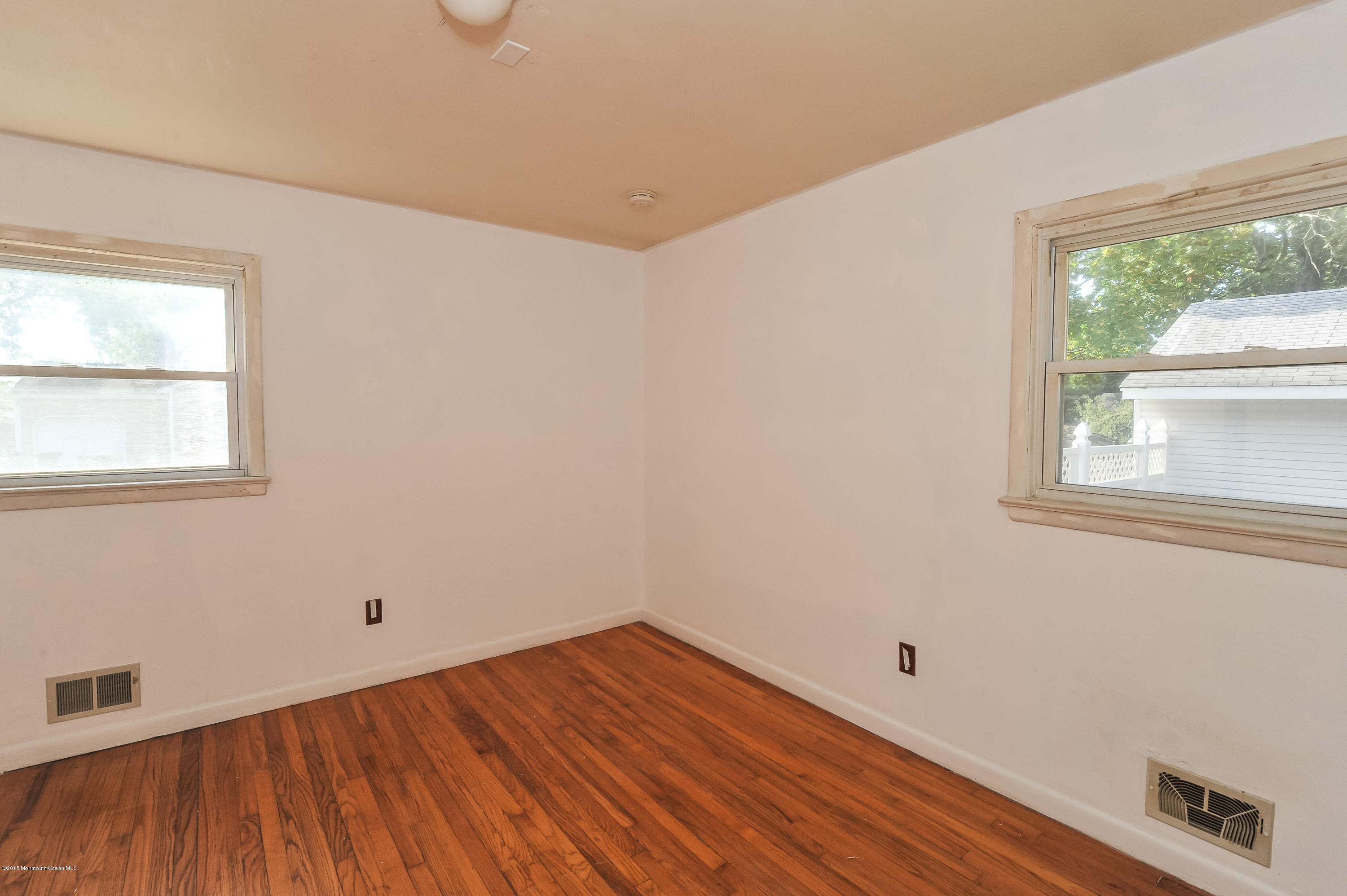 746 Hardean Road Brick, NJ 08724 - Photo 17 of 27 DSC_0786-25