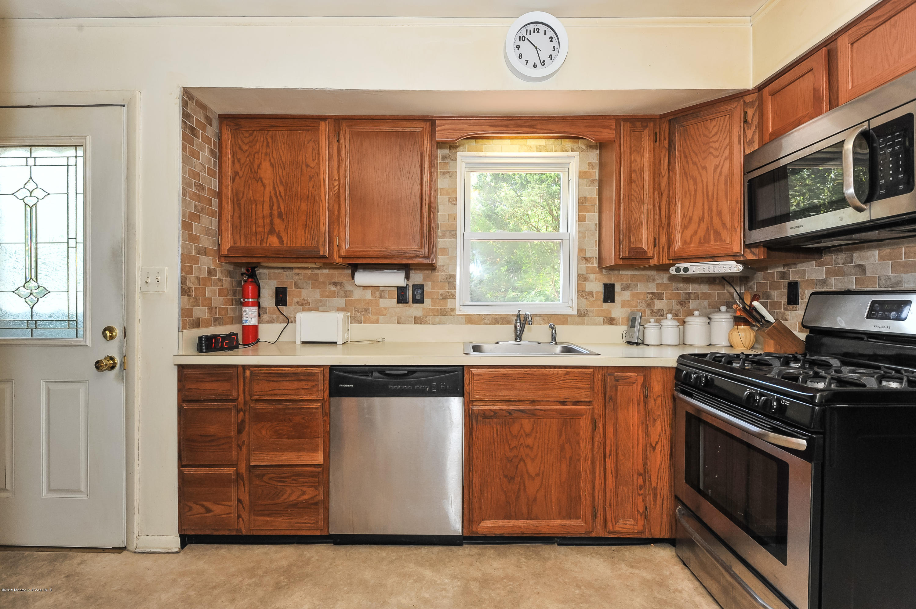 746 Hardean Road Brick, NJ 08724 - Photo 10 of 27 DSC_0800-38