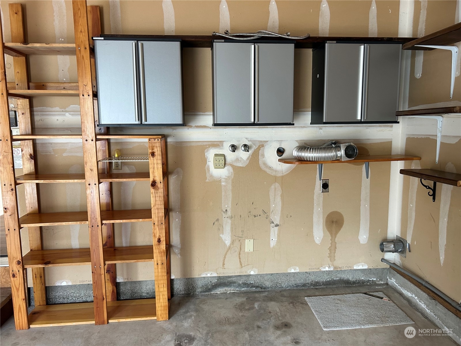 5905 Compton Loop Southeast Olympia, WA 98513 - Photo 15 of 20