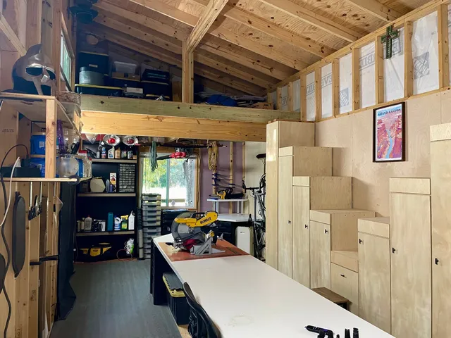 a view of a backyard of the house