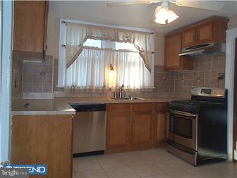 11 Manor Road Paoli, PA 19301 - Photo 8 of 12 Kitchen