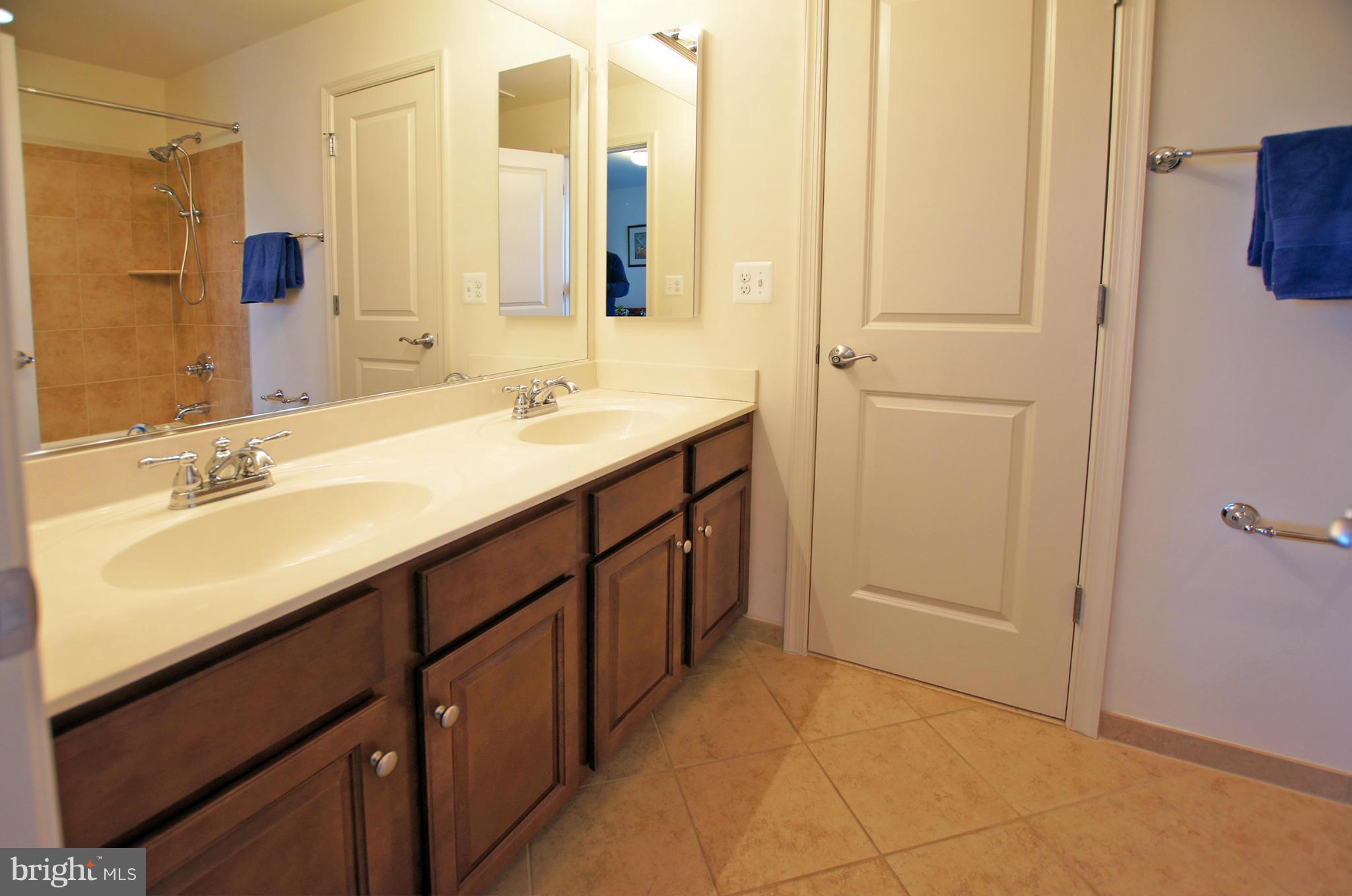 42407 Rising Moon Place Ashburn, VA 20148 - Photo 21 of 30 Bedroom