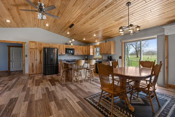 $599,900 | 24264 255th Avenue, Pierz, MN 56364
