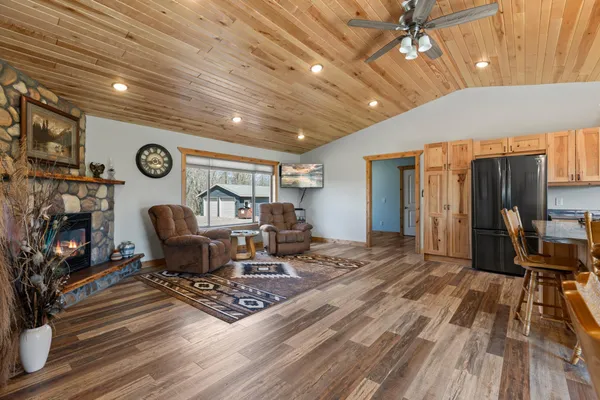 $599,900 | 24264 255th Avenue, Pierz, MN 56364