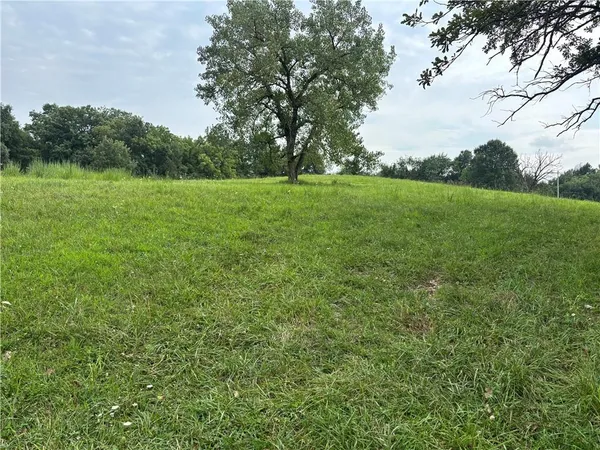$5,000 | 1049 Lake Viking Terrace, Altamont, MO 64620