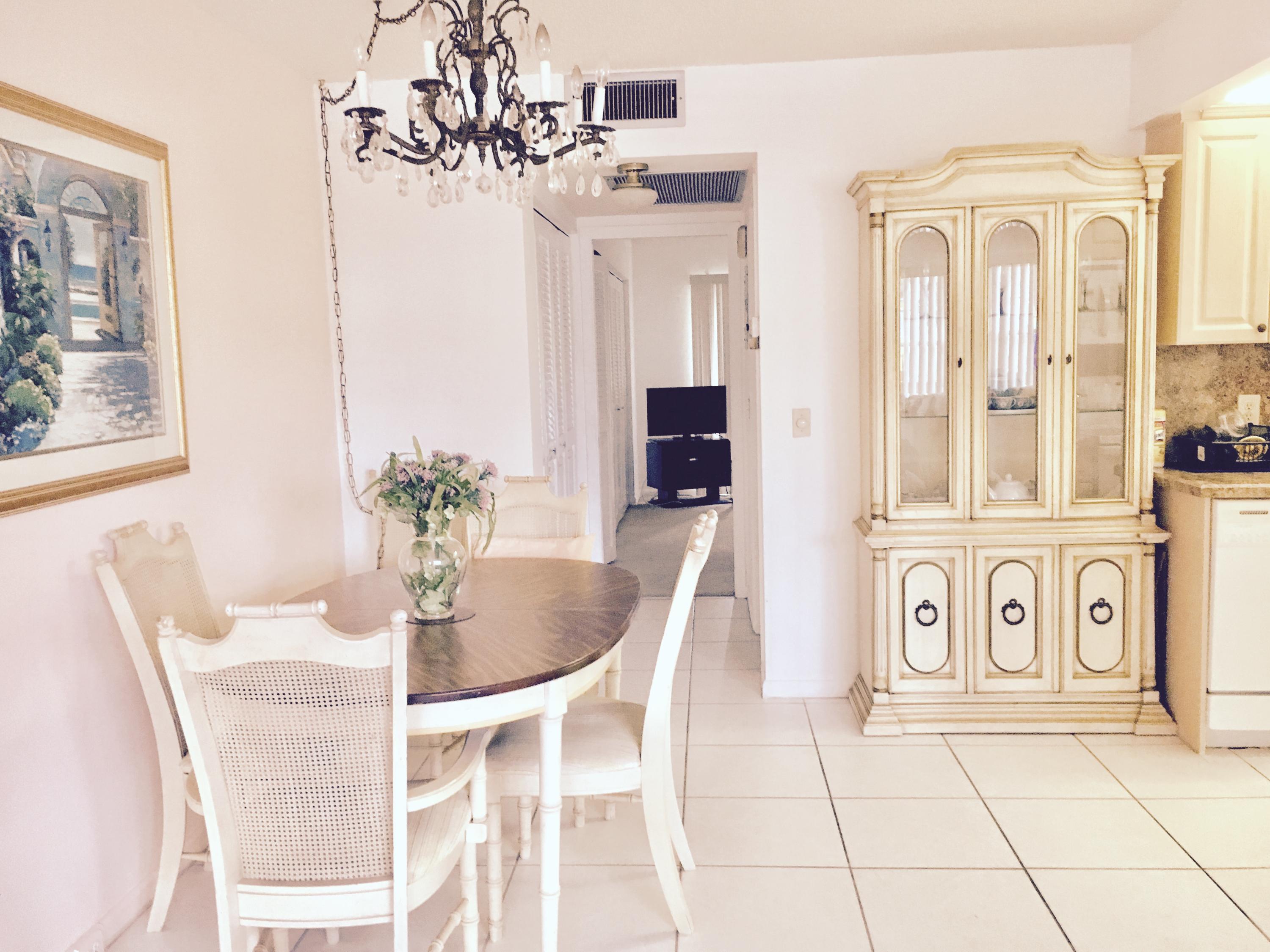 2093 Cornwall East, Unit 2093 Boca Raton, FL 33434 - Photo 6 of 17 Dining Room