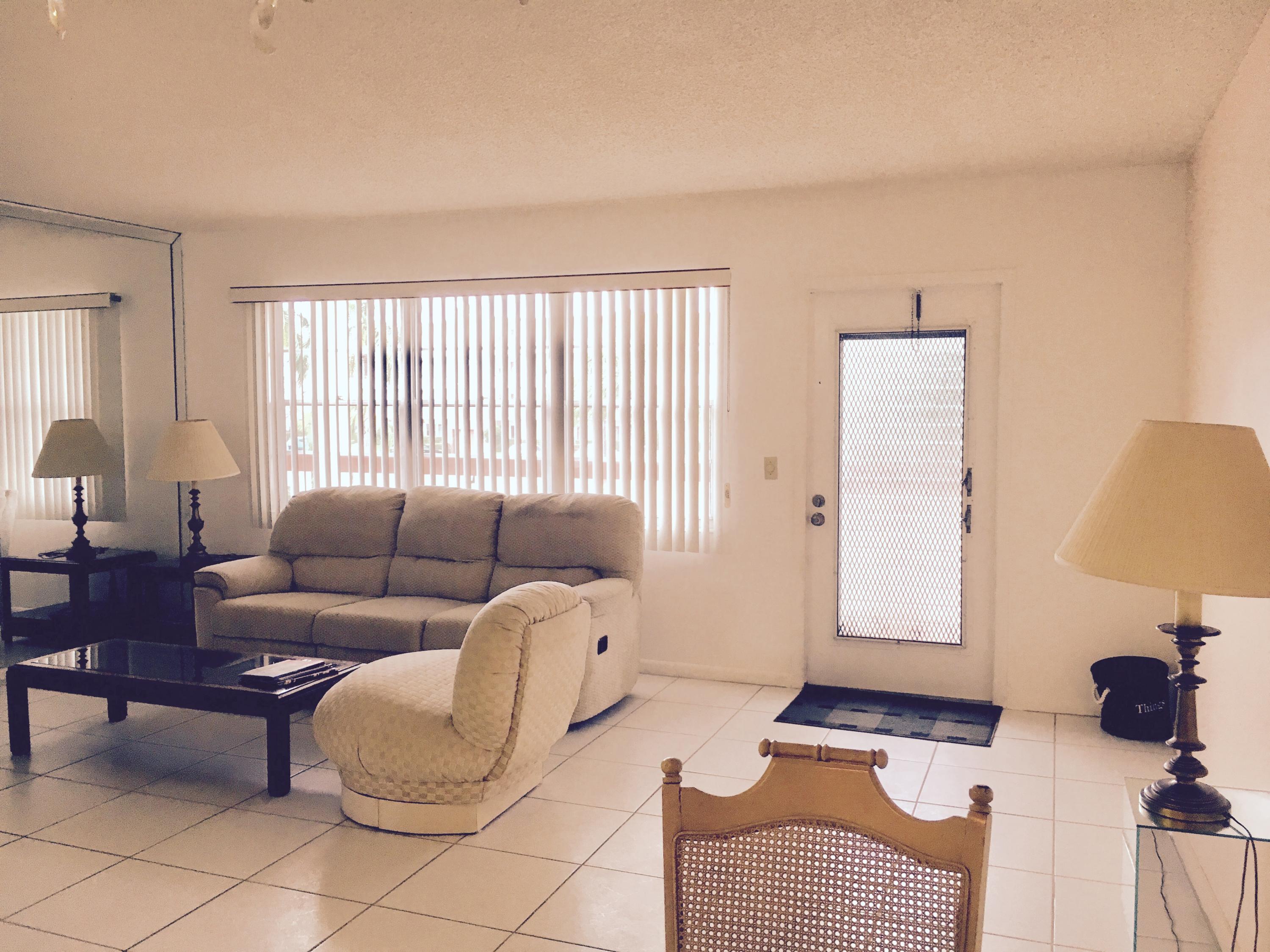 2093 Cornwall East, Unit 2093 Boca Raton, FL 33434 - Photo 7 of 17 WUCT1740