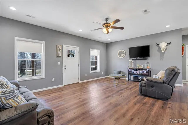 $230,000 | 39 State Highway, Williamsville, MO 63967