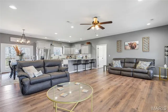 $230,000 | 39 State Highway, Williamsville, MO 63967