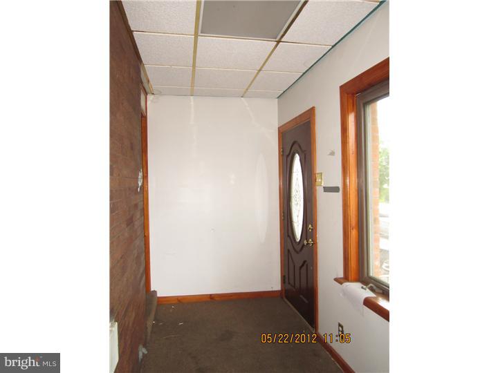 5853 Trinity Street Philadelphia, PA 19143 - Photo 2 of 9 Enclosed Porch
