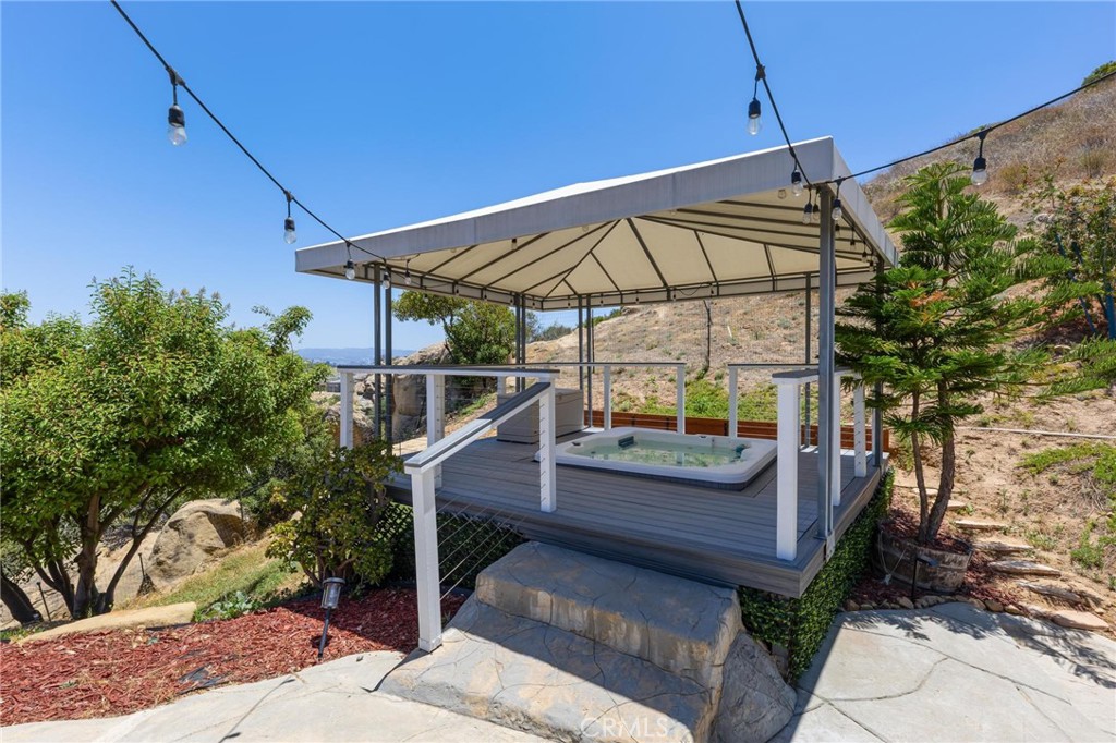 22870 Trigger Street Chatsworth, CA 91311 - Photo 51 of 64