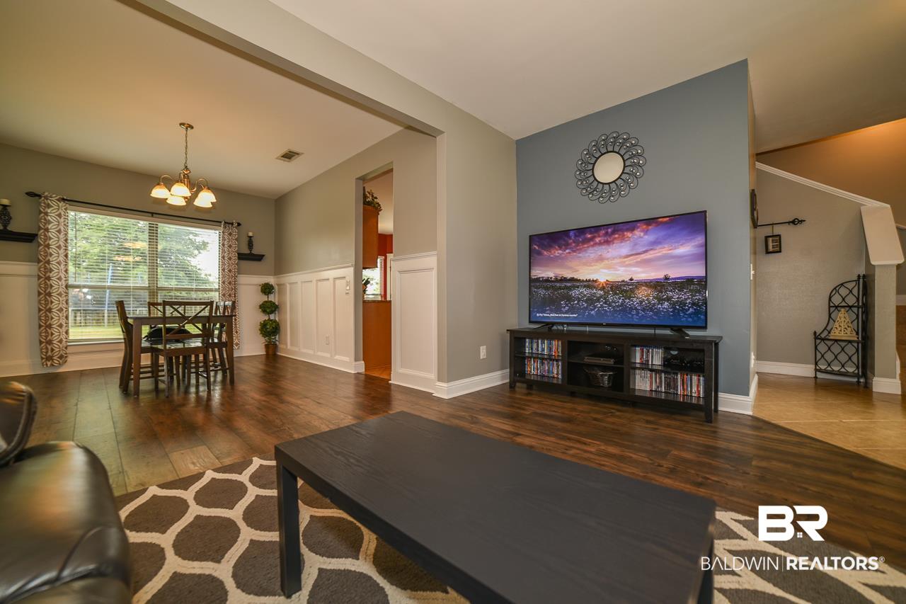 8792 Bainbridge Drive Daphne, AL 36526 - Photo 6 of 48
