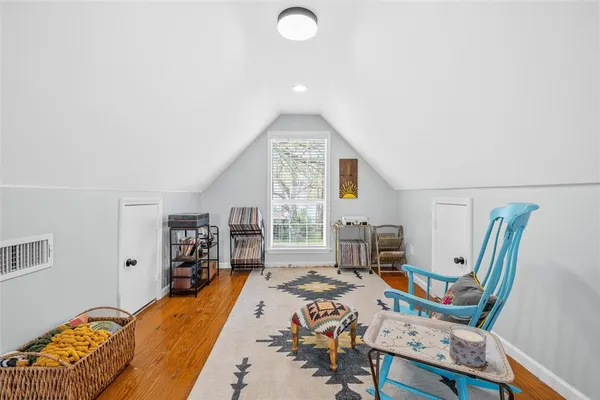 $350,000 | 107 W Avenue, Valley Mills, TX 76689