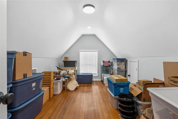 $350,000 | 107 W Avenue, Valley Mills, TX 76689