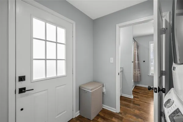 $350,000 | 107 W Avenue, Valley Mills, TX 76689
