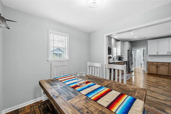 $350,000 | 107 W Avenue, Valley Mills, TX 76689