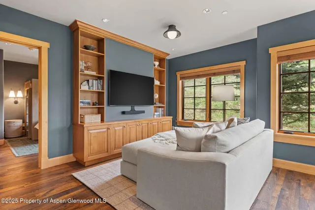 $1,170,000 | 425 Wood Road, Unit 58, Snowmass Village, CO 81615