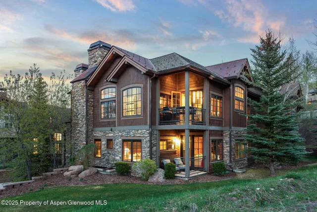 $1,170,000 | 425 Wood Road, Unit 58, Snowmass Village, CO 81615
