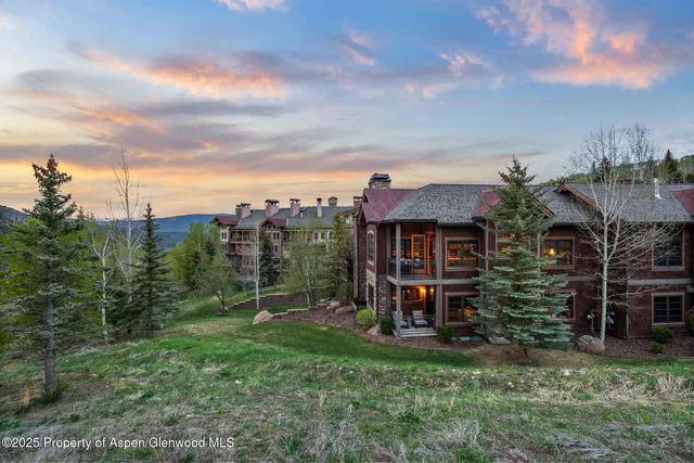 $1,170,000 | 425 Wood Road, Unit 58, Snowmass Village, CO 81615