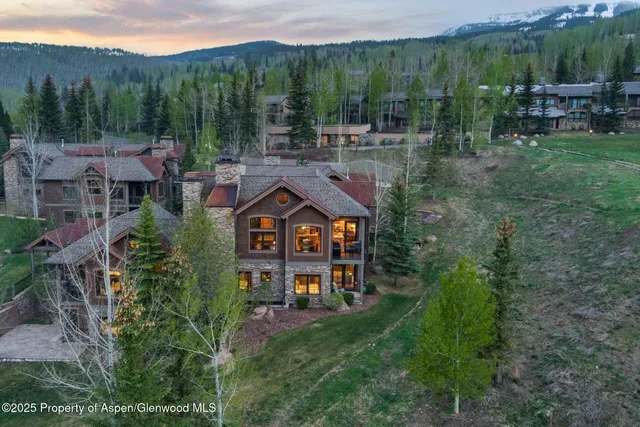 $1,170,000 | 425 Wood Road, Unit 58, Snowmass Village, CO 81615