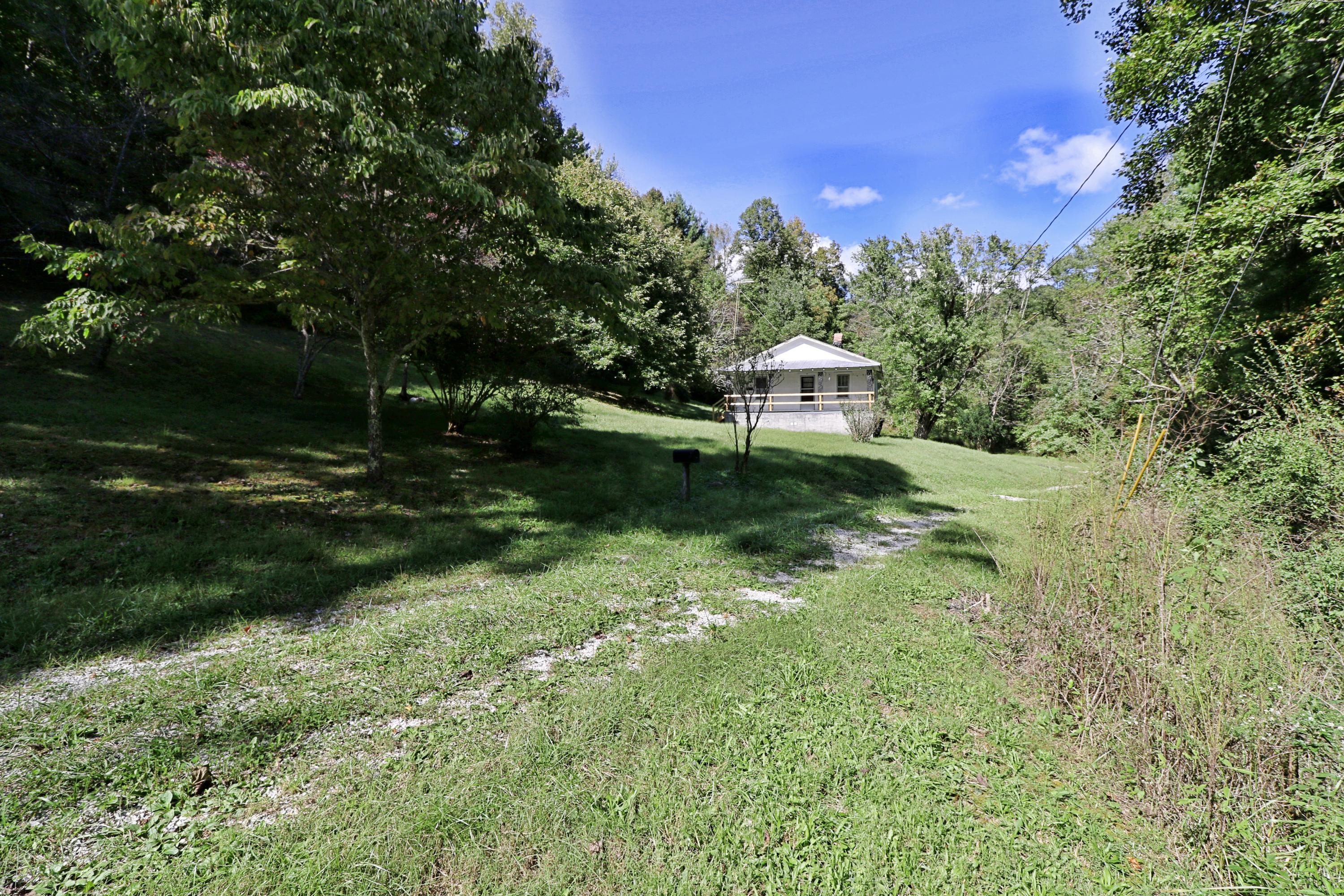 1669 Paint Rock Road Oneida, TN 37841 - Photo 1 of 25 094A7396