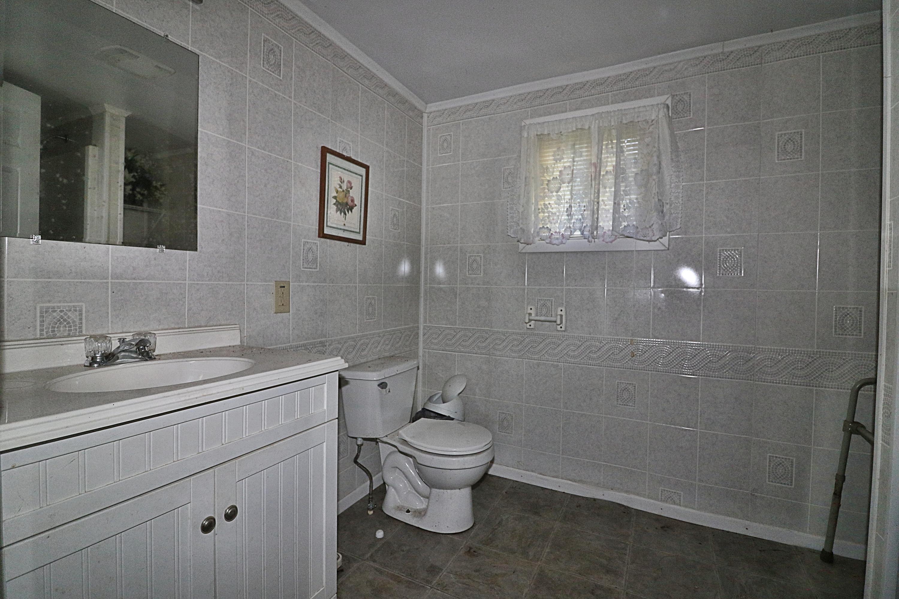 1669 Paint Rock Road Oneida, TN 37841 - Photo 9 of 25 094A7653