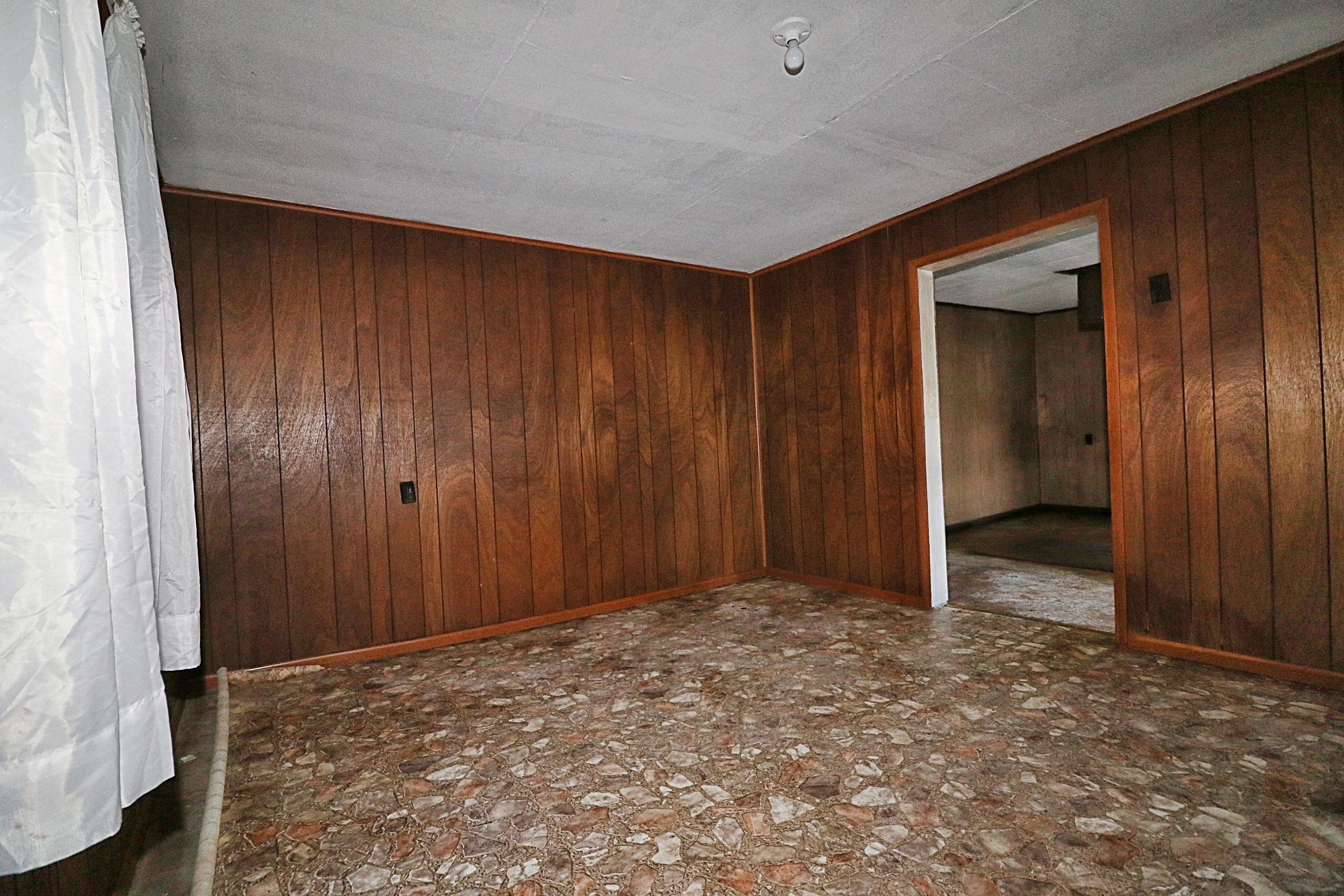 1669 Paint Rock Road Oneida, TN 37841 - Photo 10 of 25 094A7646