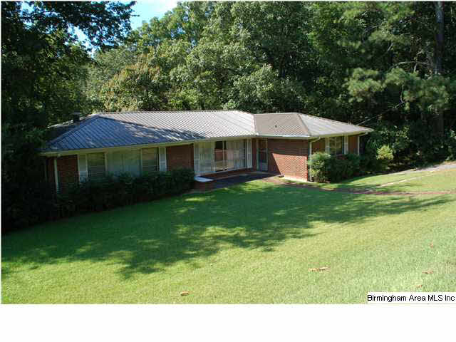 2052 Pershing Road Birmingham, AL 35214 - Photo 1 of 19