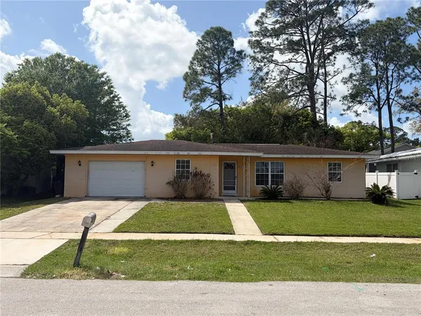 $235,000 | 1264 Fieldstone Avenue, Deltona, FL 32725