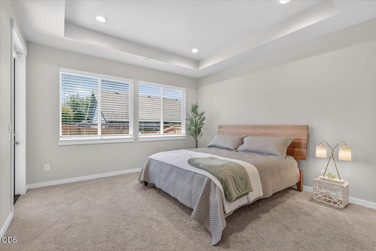 106 Valemont Drive Eagle Point, OR 97524 - Photo 11 of 29