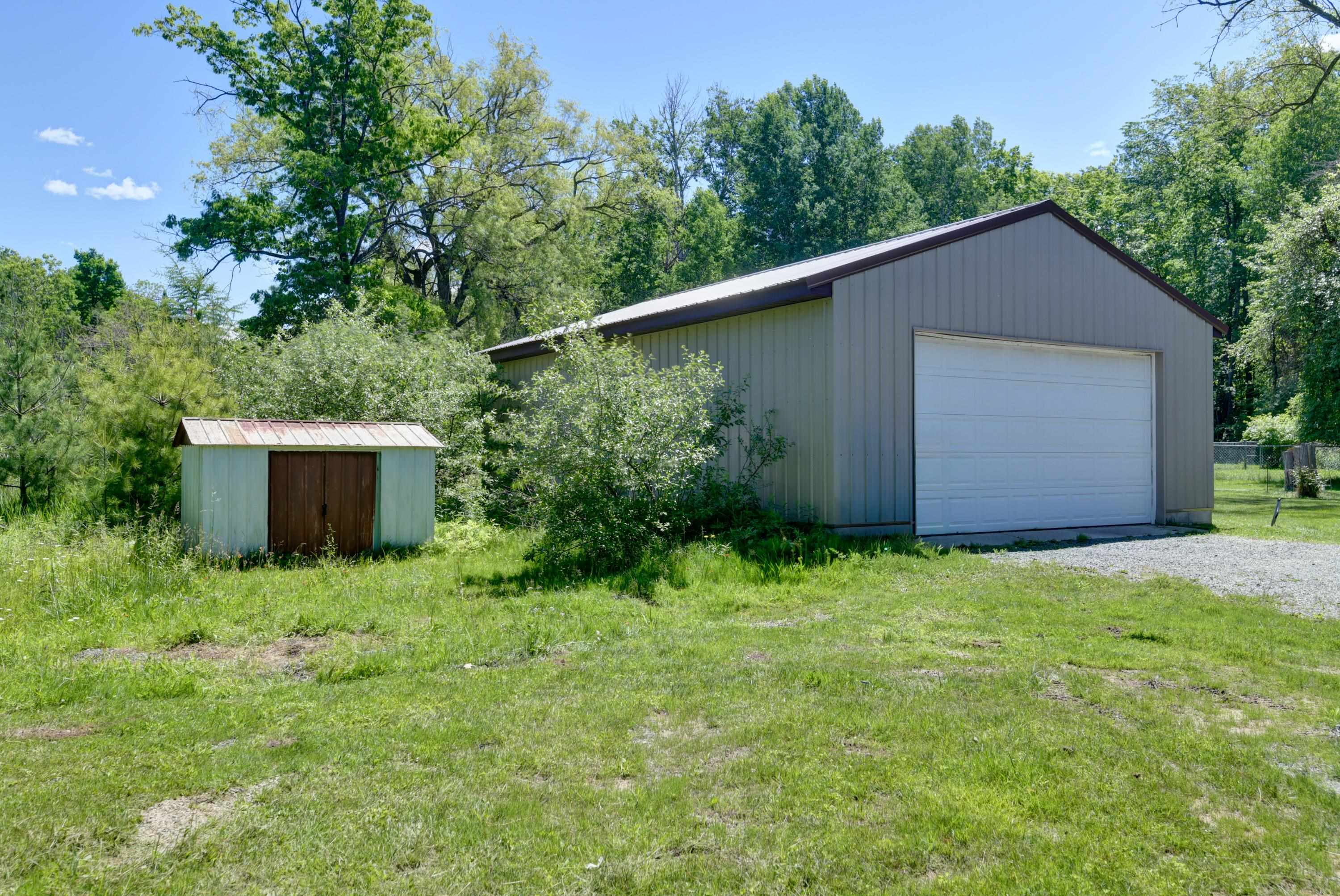 2576 North Four Mile Road Traverse City, MI 49686 - Photo 20 of 34