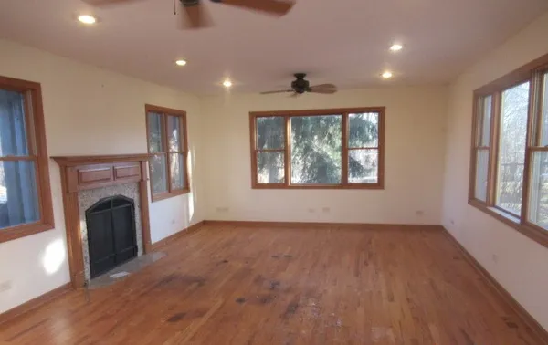 $385,000 | 116 Tammy Lane, Somonauk, IL 60552