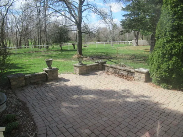 $385,000 | 116 Tammy Lane, Somonauk, IL 60552