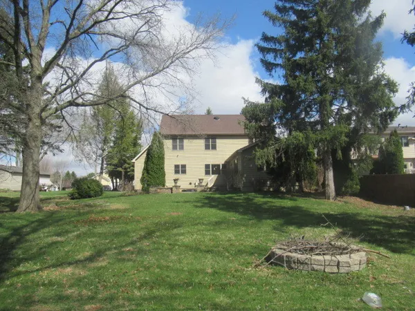 $385,000 | 116 Tammy Lane, Somonauk, IL 60552