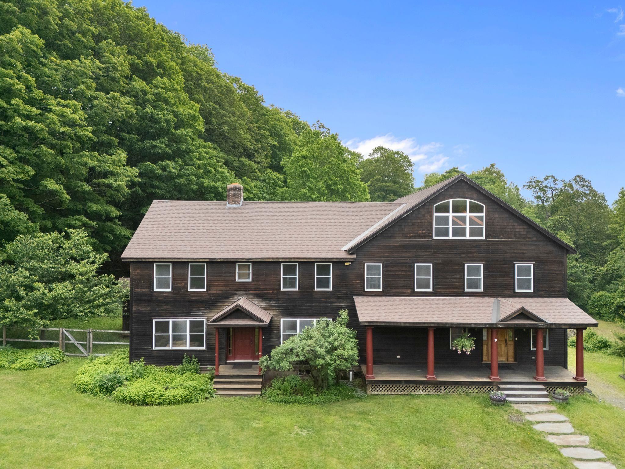925 Hinesburg Road Brattleboro, VT 05301 - Photo 1 of 51