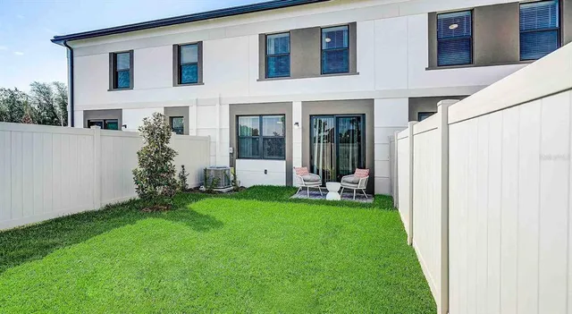 $3,560 | 8044 Gulfstream Court, Unit OPAL, Lakewood Ranch, FL 34202