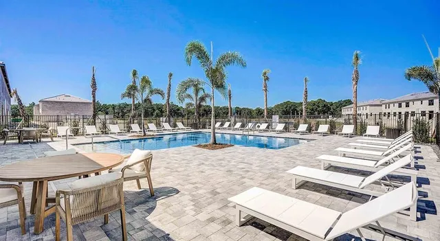 $3,560 | 8044 Gulfstream Court, Unit OPAL, Lakewood Ranch, FL 34202