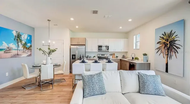 $3,560 | 8044 Gulfstream Court, Unit OPAL, Lakewood Ranch, FL 34202