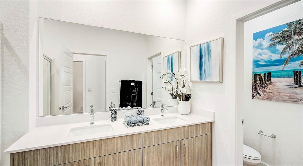 8044 Gulfstream Court, Unit OPAL Lakewood Ranch, FL 34202 - Photo 6 of 29