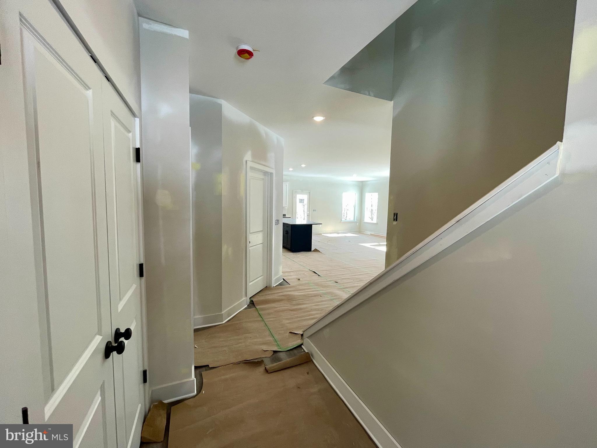 180 Stone Ridge Albrightsville, PA 18210 - Photo 7 of 23 a bathroom with a sink and mirror