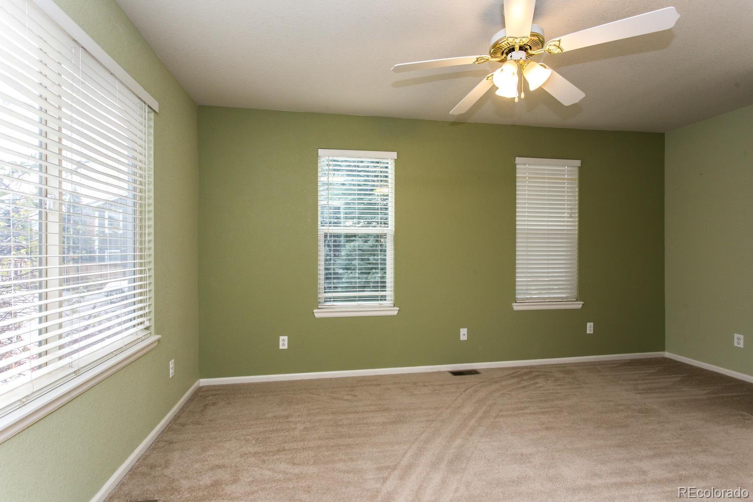 10242 Rustic Redwood Way Highlands Ranch, CO 80126 - Photo 20 of 35