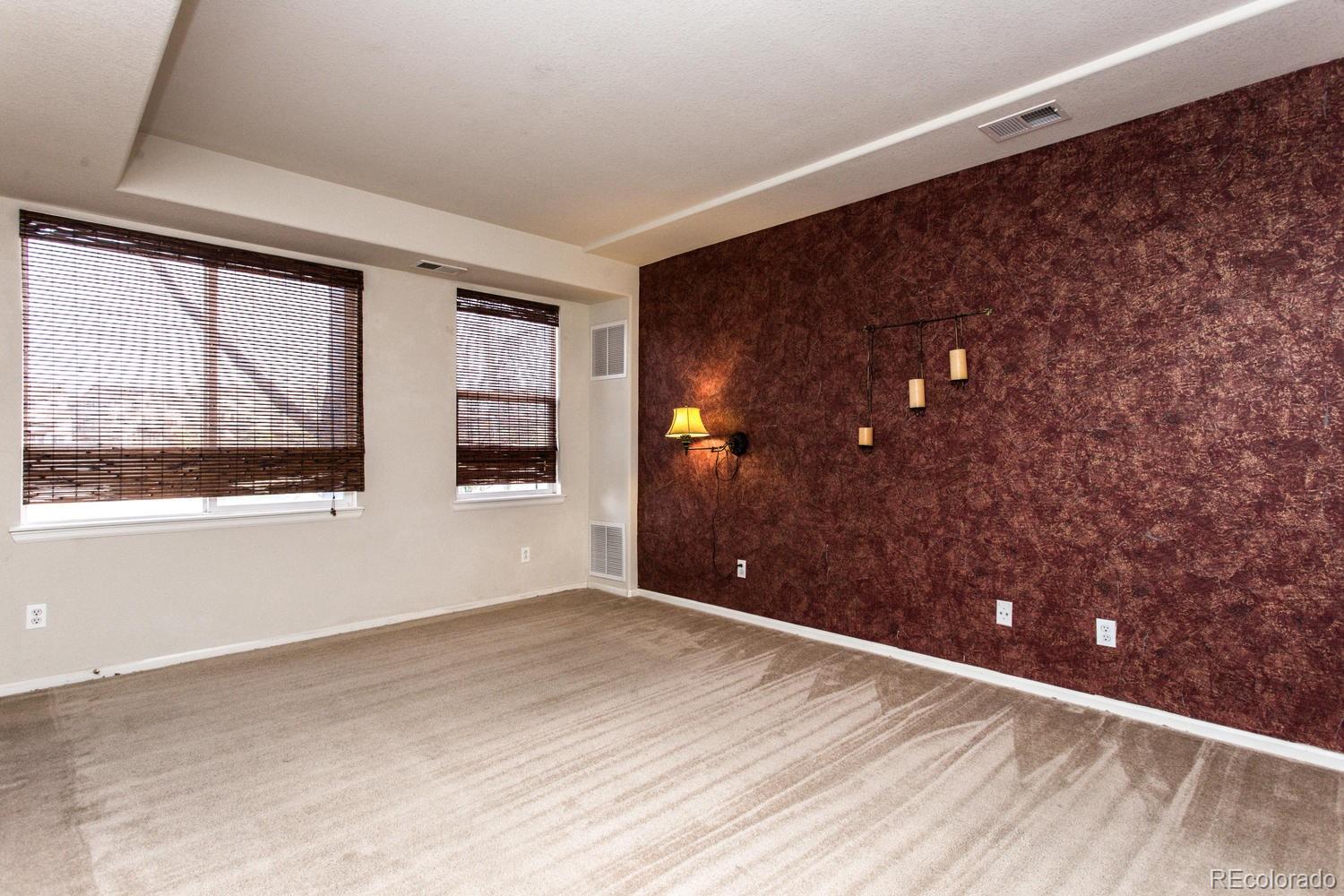 10242 Rustic Redwood Way Highlands Ranch, CO 80126 - Photo 27 of 35