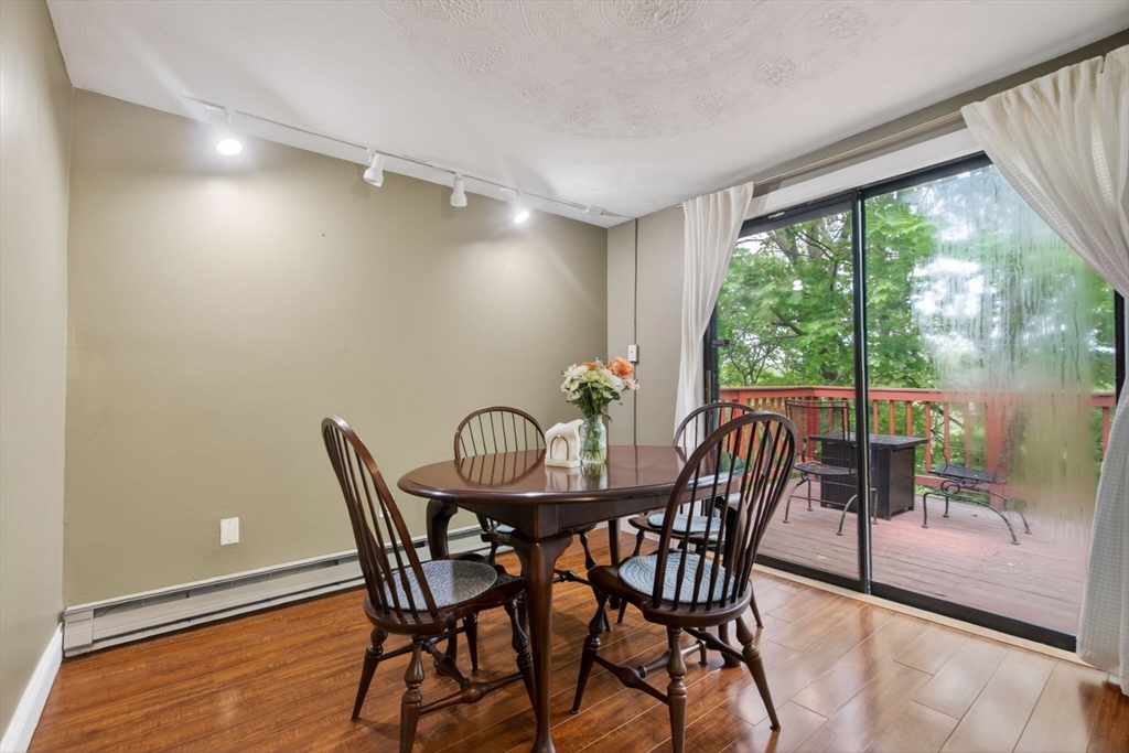 48 Westview Road Worcester, MA 01602 - Photo 19 of 37