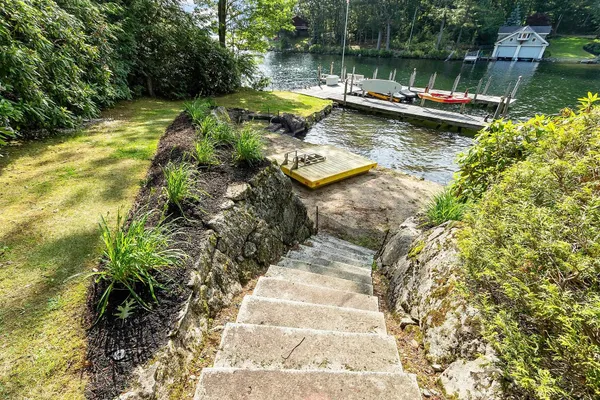 $12,950,000 | 36 Tiger Trail, Meredith, NH 03254