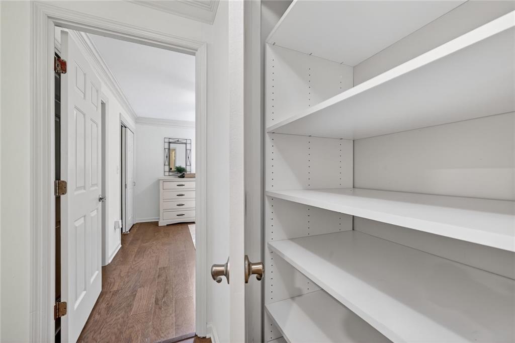 300 Johnson Ferry Road, Unit B201 Atlanta, GA 30328 - Photo 14 of 20