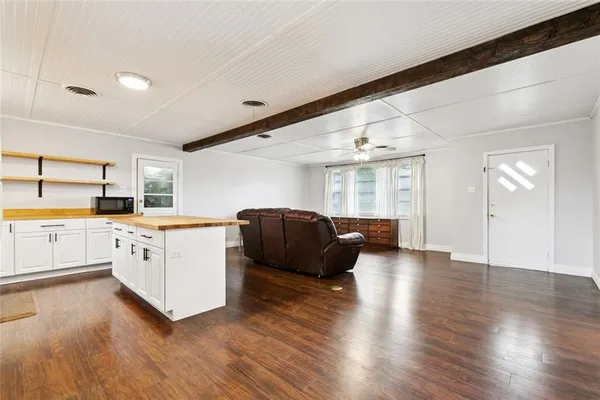 $205,000 | 235 Oak Street, Hahnville, LA 70057