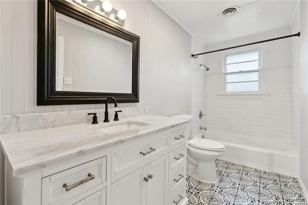 $205,000 | 235 Oak Street, Hahnville, LA 70057