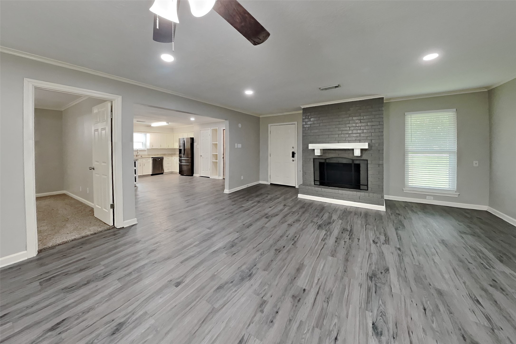 3302 Long Shadows Street Spring, TX 77380 - Photo 2 of 18