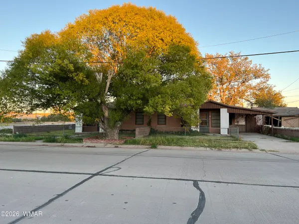 $279,900 | Undisclosed Address, Holbrook, AZ 86025